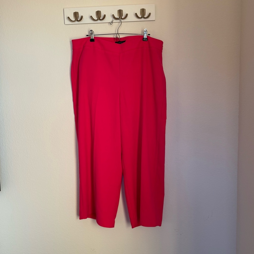 Eloquii Bright Pink Wide-Leg Women's Cropped Pants